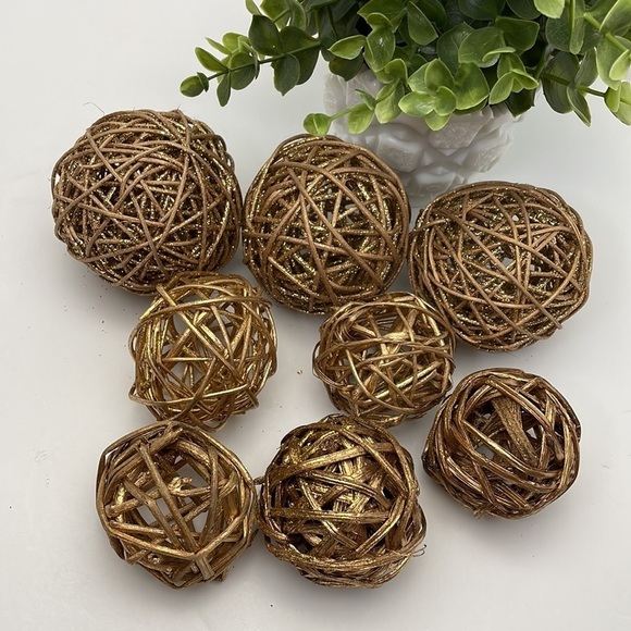 Gold Grapevine Decorative Balls 8 pcs - Picture 6 of 10